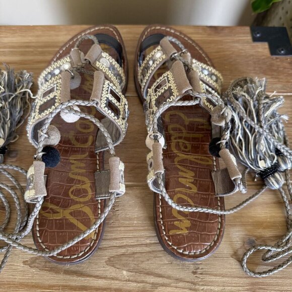 Sam Edelman Gretchen Gray Silver Ankle Wrap Tassel Gladiator Flat Sandal Size 7 - Picture 13 of 17